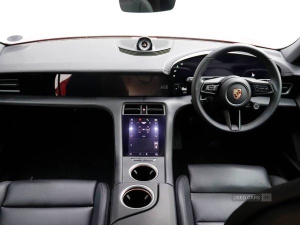 Used Porsche Taycan 2025 for sale - 77121152: Photo 9