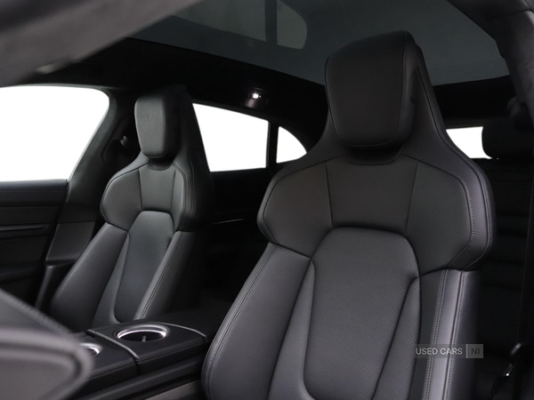 Used Porsche Taycan 2023 for sale - 77587677: Photo 14