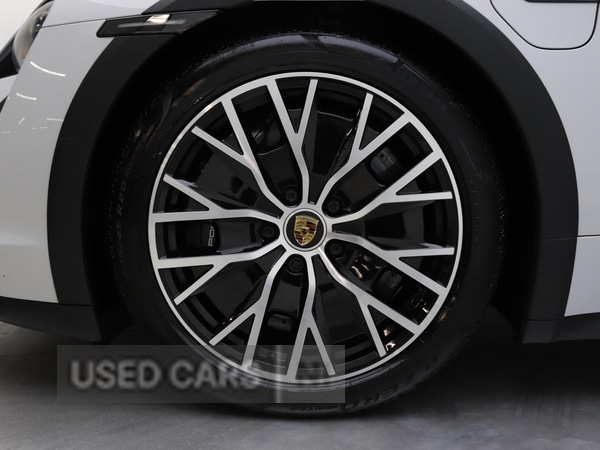 Used Porsche Taycan 2023 for sale - 77587677: Photo 8