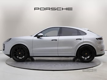 Used Porsche Cayenne 2023 for sale - 78923538: Photo