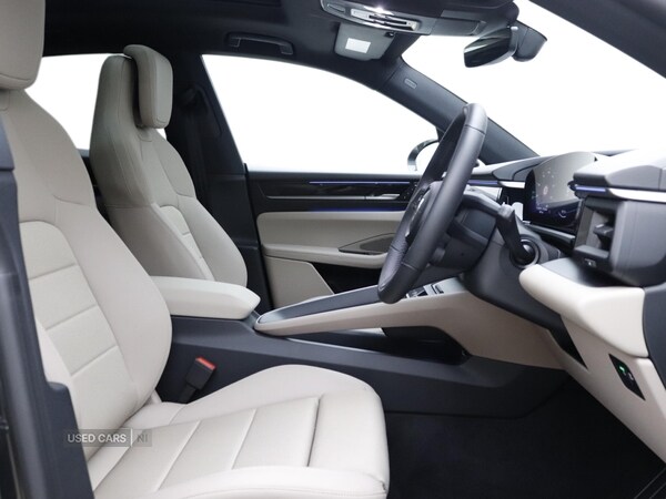 Used Porsche Macan 2025 for sale - 75733084: Photo 10