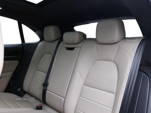 Used Porsche Macan 2025 for sale - 75733084: Photo 18