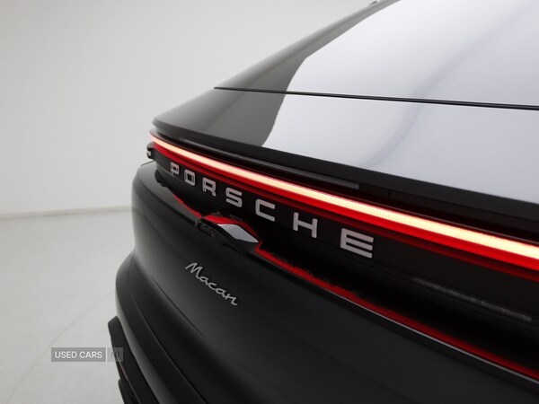 Used Porsche Macan 2025 for sale - 75733084: Photo 21