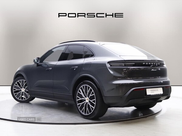 Used Porsche Macan 2025 for sale - 75733084: Photo 2