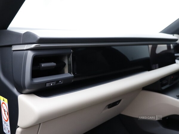 Used Porsche Macan 2025 for sale - 75733084: Photo 30