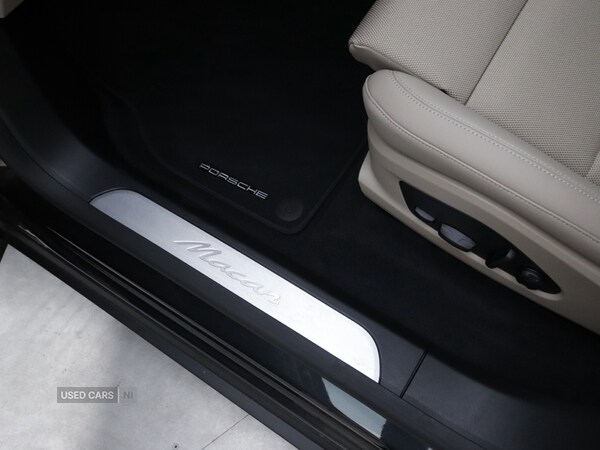 Used Porsche Macan 2025 for sale - 75733084: Photo 31