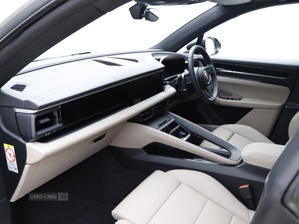Used Porsche Macan 2025 for sale - 75733084: Photo 34