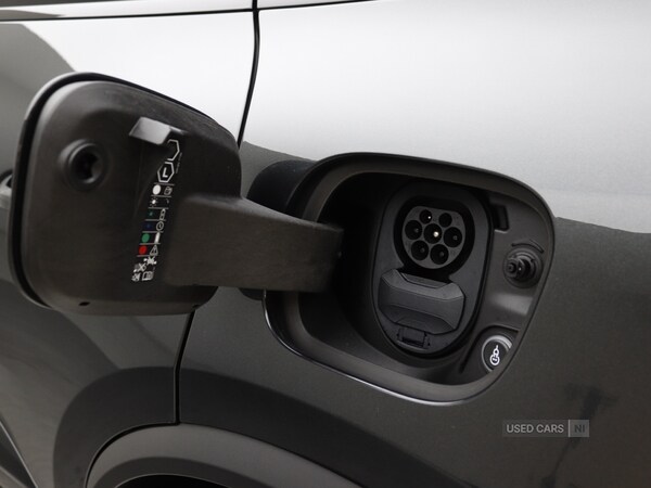 Used Porsche Macan 2025 for sale - 75733084: Photo 38