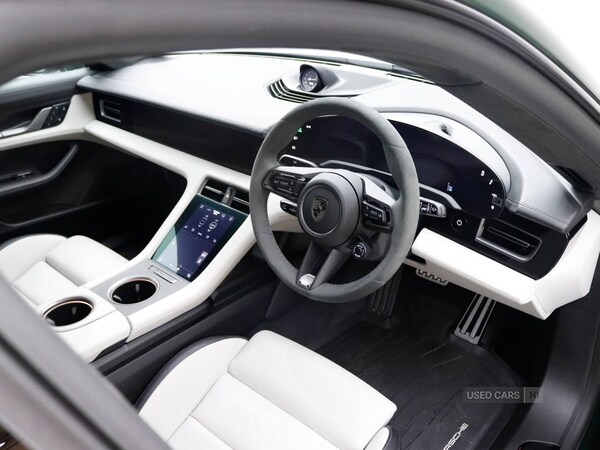 Used Porsche Macan 2025 for sale - 75733084: Photo 48