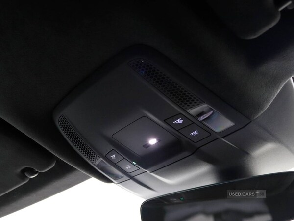 Used Porsche Macan 2025 for sale - 75733084: Photo 74