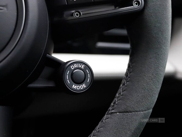 Used Porsche Macan 2025 for sale - 75733084: Photo 77