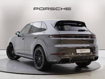 Used Porsche Cayenne 2024 for sale - 77217955: Photo