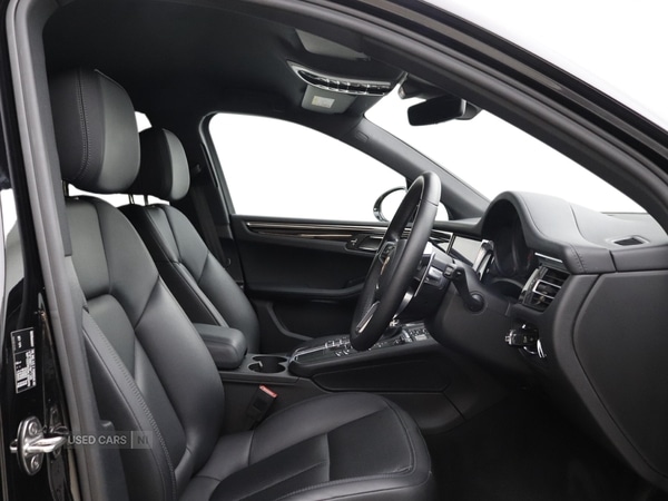 Used Porsche Macan 2021 for sale - 76338178: Photo 10