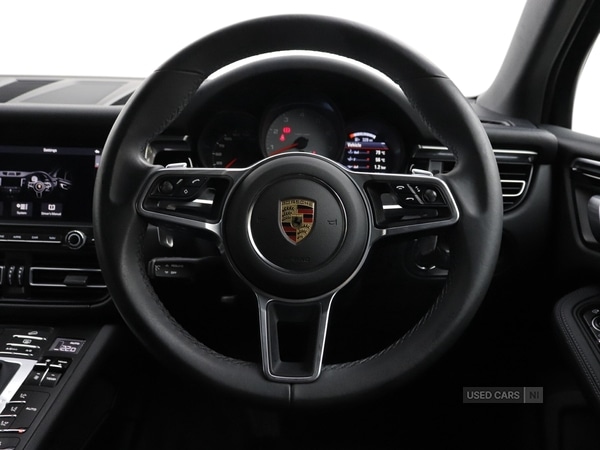 Used Porsche Macan 2021 for sale - 76338178: Photo 11