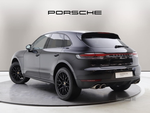 Used Porsche Macan 2021 for sale - 76338178: Photo 2