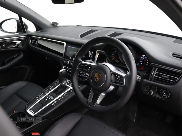 Used Porsche Macan 2021 for sale - 76338178: Photo 9