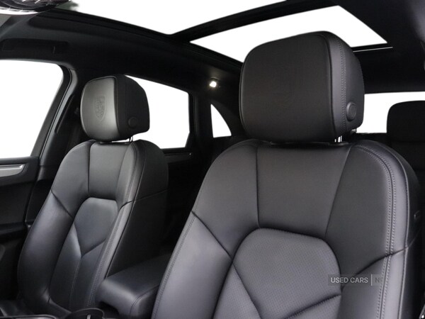 Used Porsche Macan 2022 for sale - 77132343: Photo 15