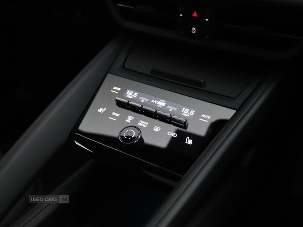 Used Porsche Macan 2025 for sale - 76936937: Photo 19