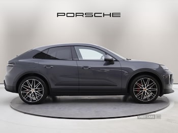 Used Porsche Macan 2025 for sale - 76936937: Photo