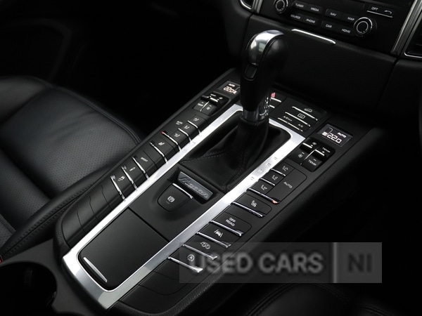 Used Porsche Macan 2018 for sale - 77825422: Photo 12