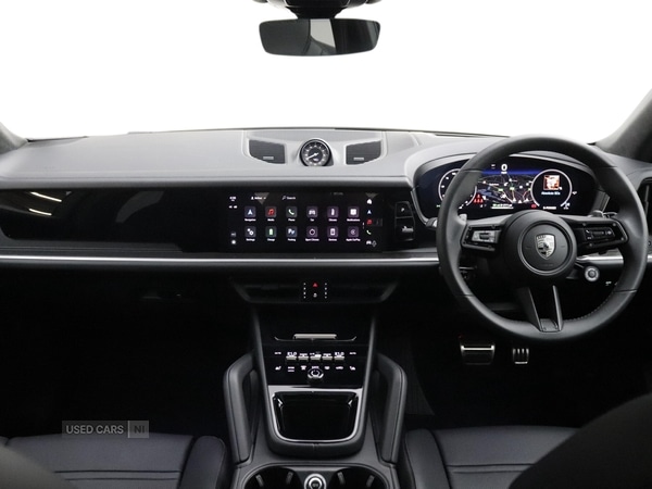 Used Porsche Cayenne 2025 for sale - 76338225: Photo 11