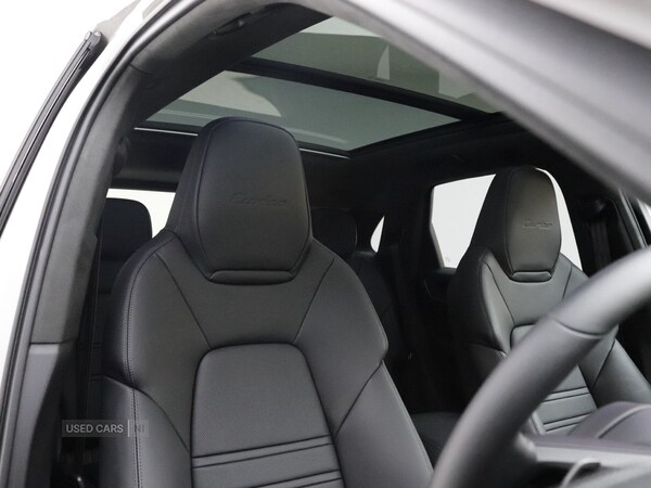 Used Porsche Cayenne 2025 for sale - 76338225: Photo 31