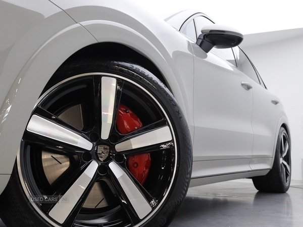 Used Porsche Cayenne 2025 for sale - 76338225: Photo 37