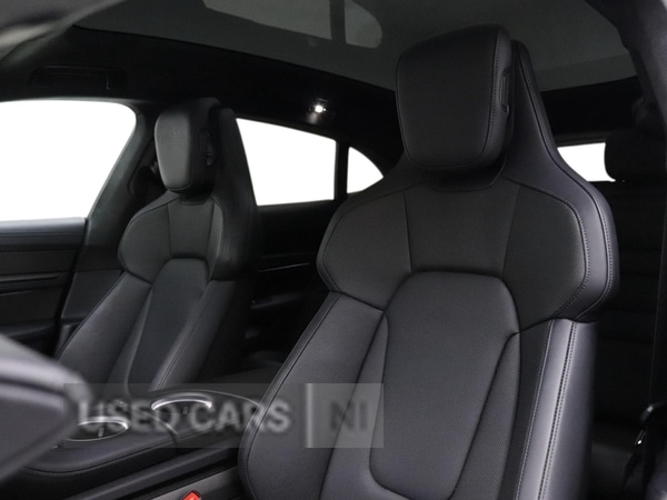 Used Porsche Taycan 2023 for sale - 78128583: Photo 14