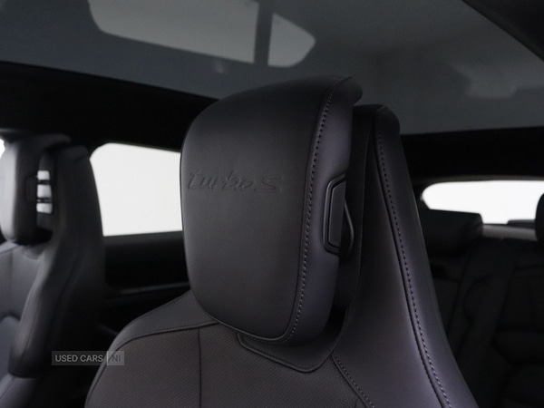 Used Porsche Taycan 2023 for sale - 78128583: Photo 15