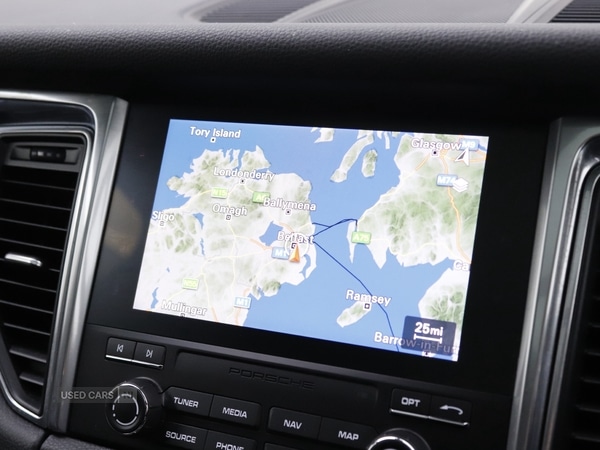 Used Porsche Macan 2018 for sale - 77697311: Photo 29