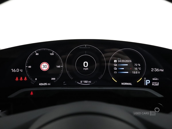 Used Porsche Taycan 2021 for sale - 77978723: Photo 16