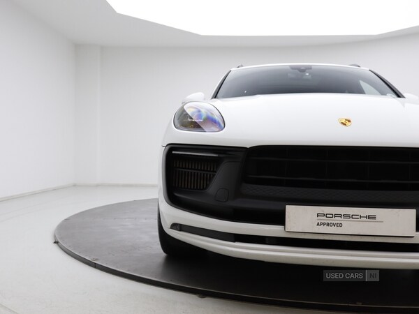 Used Porsche Macan 2023 for sale - 76621230: Photo 24