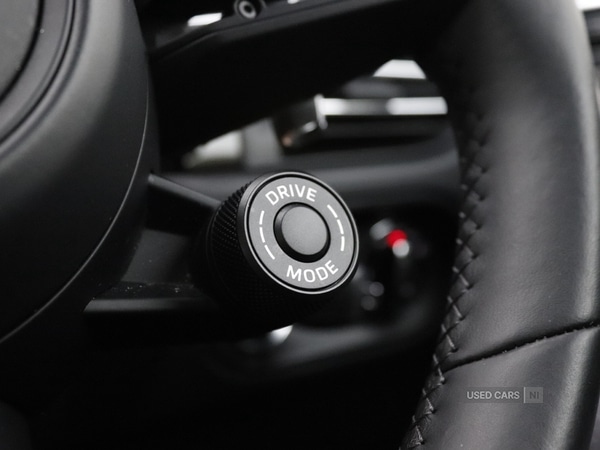 Used Porsche Macan 2023 for sale - 76621230: Photo 37