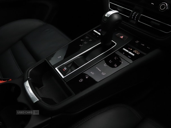 Used Porsche Macan 2023 for sale - 78020709: Photo 12