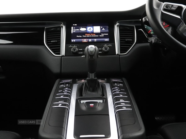 Used Porsche Macan 2018 for sale - 76744000: Photo 12