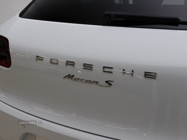 Used Porsche Macan 2018 for sale - 76744000: Photo 24