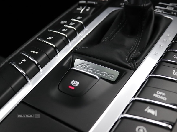 Used Porsche Macan 2018 for sale - 76744000: Photo 31