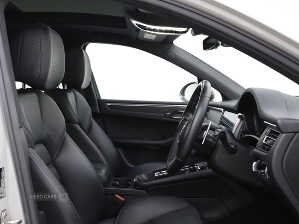Used Porsche Macan 2023 for sale - 77538780: Photo 10