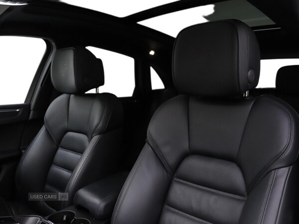 Used Porsche Macan 2023 for sale - 77538780: Photo 14