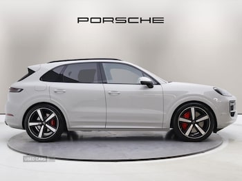 Used Porsche Cayenne 2025 for sale - 75732731: Photo