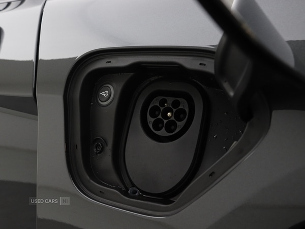 Used Porsche Taycan 2022 for sale - 76372076: Photo 29