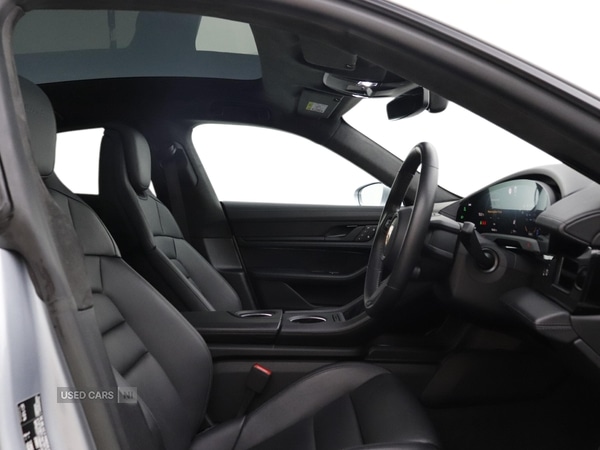 Used Porsche Taycan 2023 for sale - 76228469: Photo 10