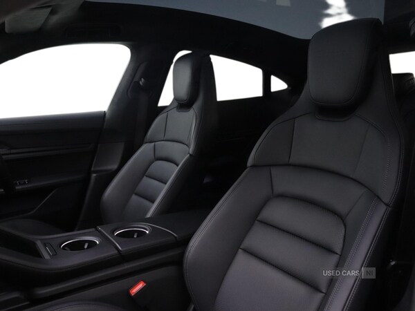 Used Porsche Taycan 2023 for sale - 76228469: Photo 14