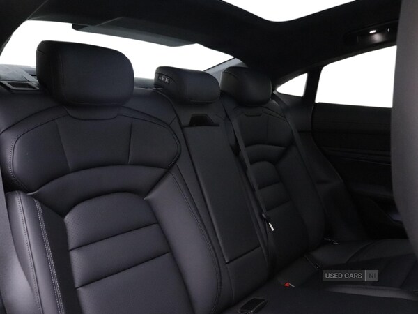 Used Porsche Taycan 2023 for sale - 76228469: Photo 18
