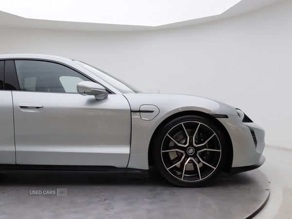 Used Porsche Taycan 2023 for sale - 76228469: Photo 25
