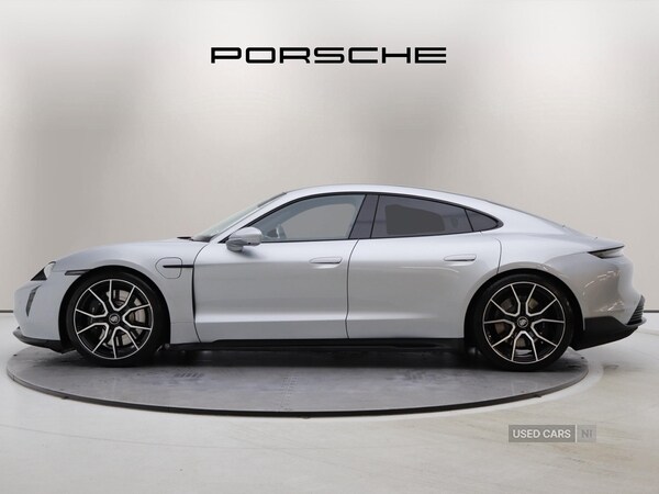 Used Porsche Taycan 2023 for sale - 76228469: Photo 4