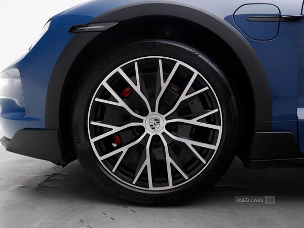 Used Porsche Taycan 2025 for sale - 74228749: Photo 10