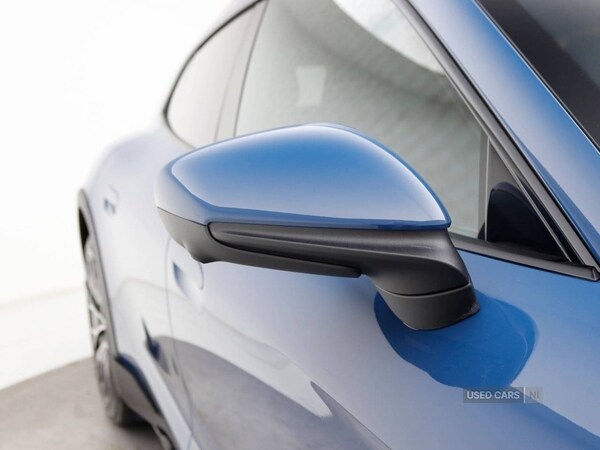 Used Porsche Taycan 2025 for sale - 74228749: Photo 12