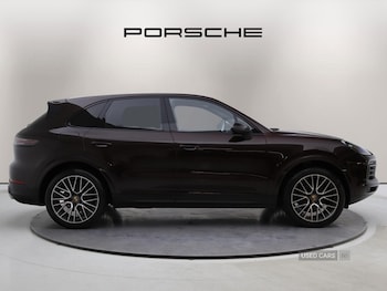 Used Porsche Cayenne 2019 for sale - 75942047: Photo