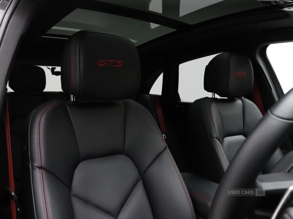 Used Porsche Macan 2024 for sale - 77426330: Photo 18